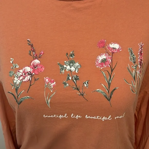 Beautiful Life Beautiful Soul Tied Long Sleeve Shirt w/ Floral Design.Large. - Picture 3 of 7